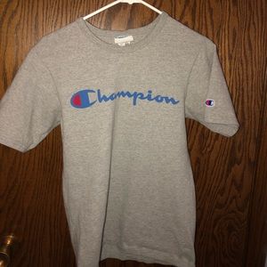 Champion t-shirt